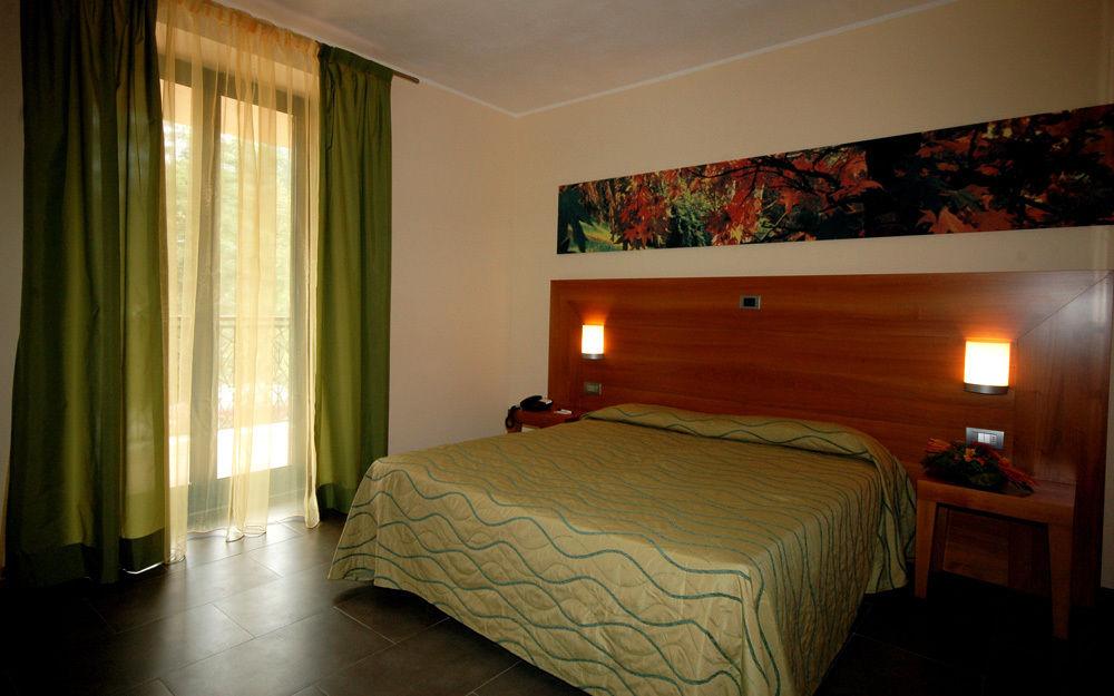 Hotel Langhe & Monferrato Costigliole d'Asti Dış mekan fotoğraf