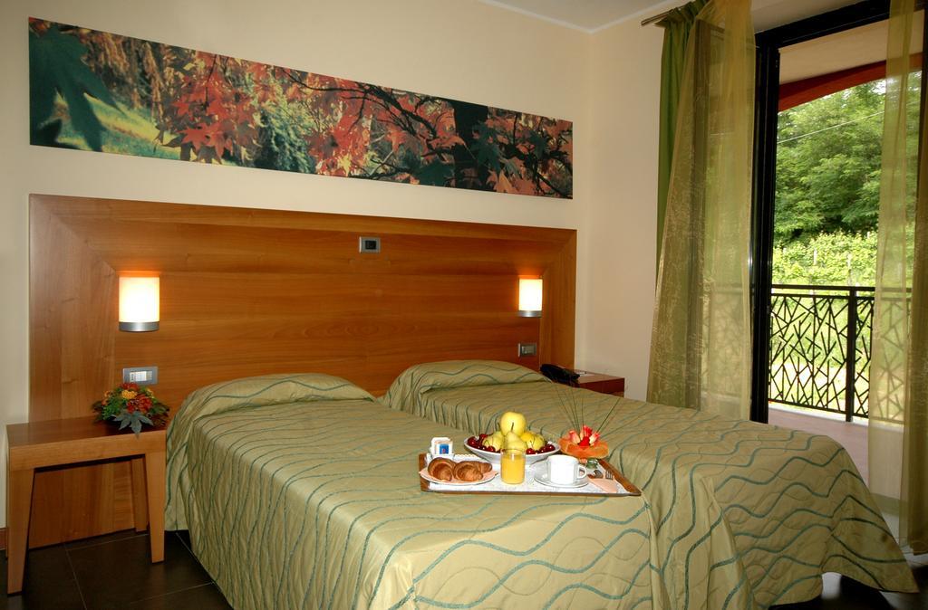 Hotel Langhe & Monferrato Costigliole d'Asti Dış mekan fotoğraf