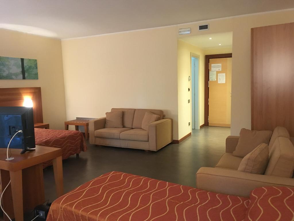 Hotel Langhe & Monferrato Costigliole d'Asti Dış mekan fotoğraf
